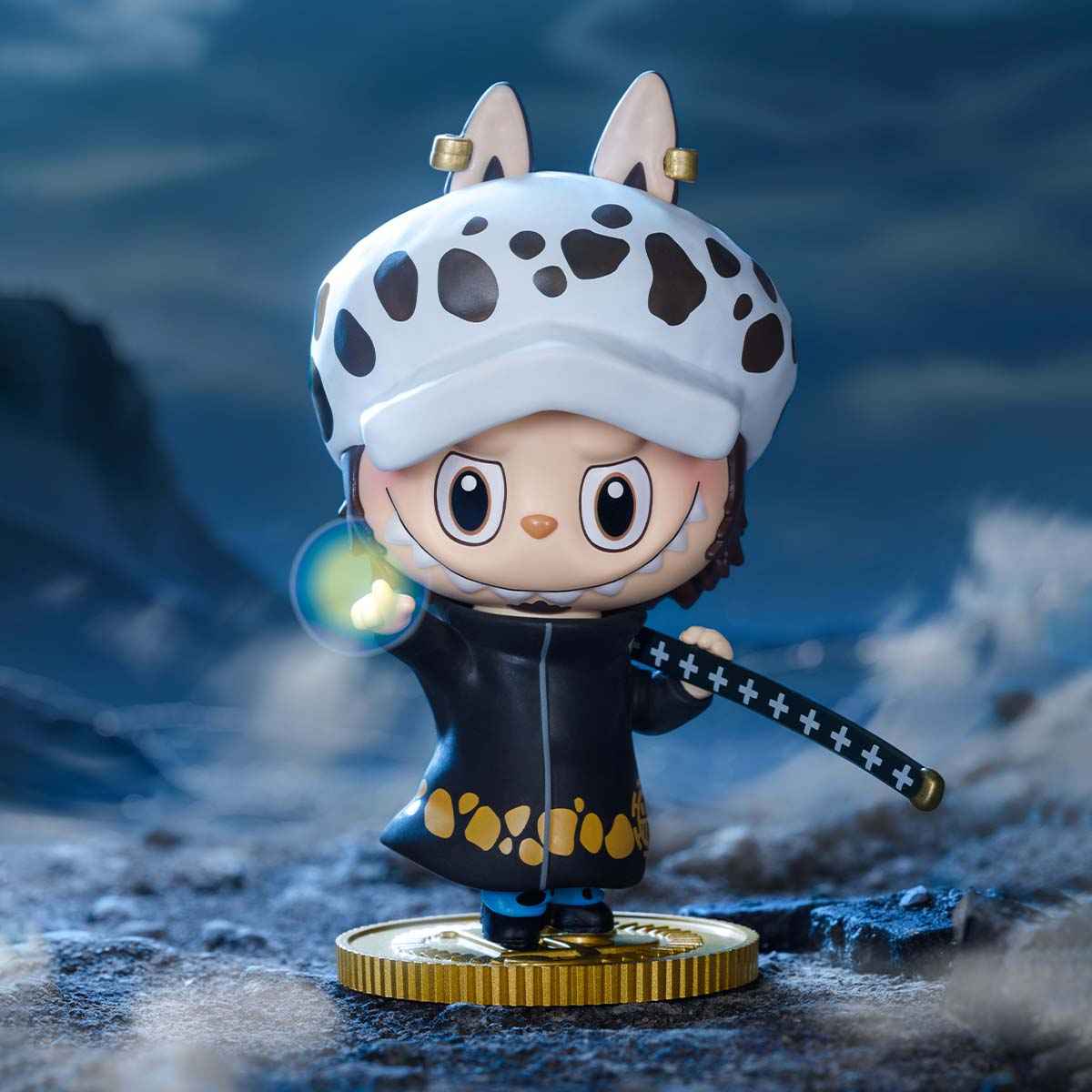 LABUBU X One Piece figurine - Trafalgar Lawfigurine Labu X One Piece - Trafalgar Law