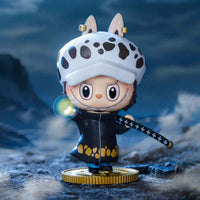 LABUBU X One Piece figurine - Trafalgar Lawfigurine Labu X One Piece - Trafalgar Law